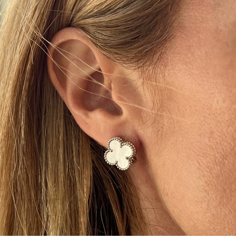 Clover Earrings Vintage Four Leaf Silver Mother of Pearl (New)